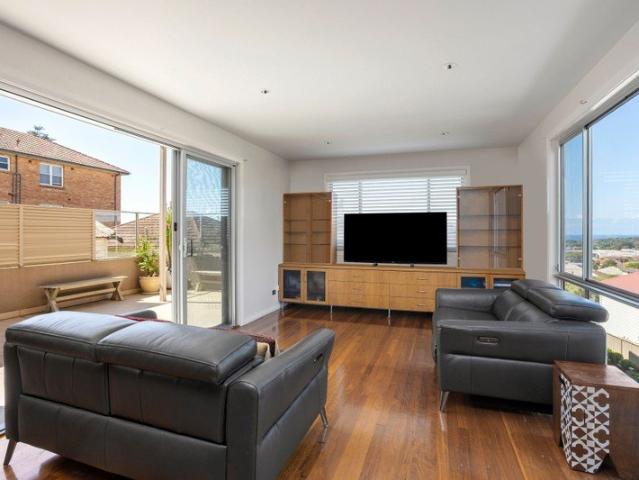 House for sale in Wollongong West, New South Wales