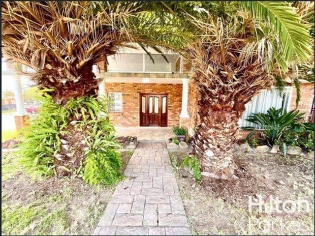 Duplex for rent in Hassall Grove, Sydney
