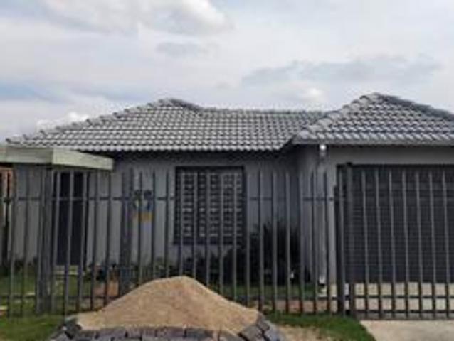 House for sale in Vosloorus, Gauteng