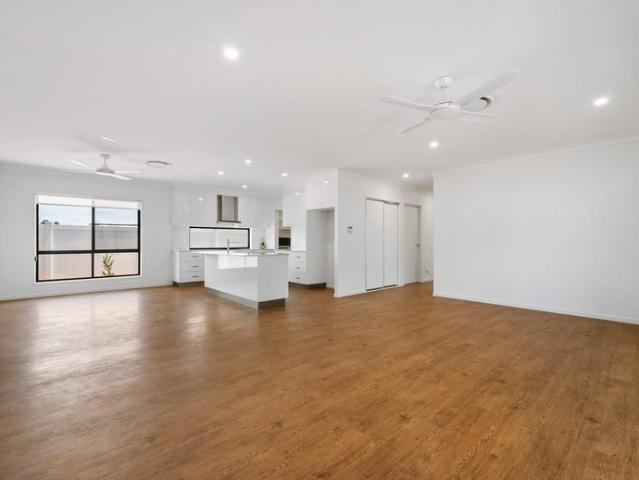 House for rent in Highfields, Queensland
