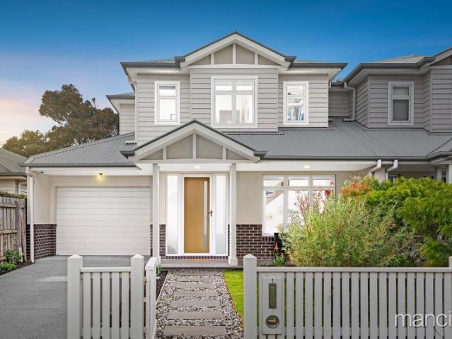 Townhouse for sale in Camerons Creek, Victoria