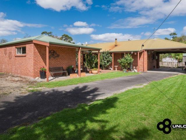 House for sale in Camerons Creek, Victoria