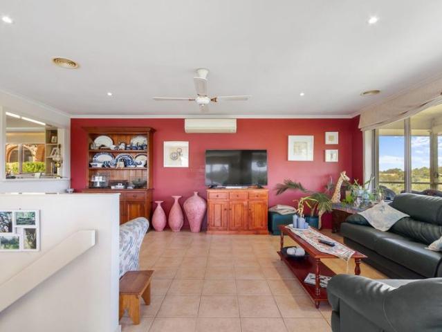 House for rent in Lakes Entrance, Victoria