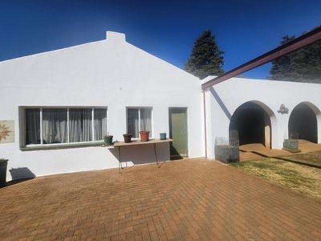 House for sale in Mohlakeng, Gauteng