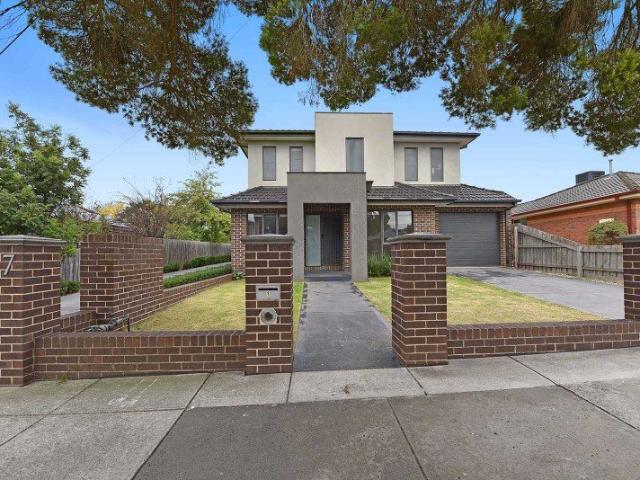 Townhouse for rent in Camerons Creek, Victoria