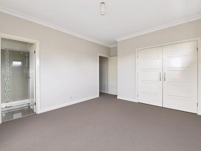 Townhouse for rent in Camerons Creek, Victoria