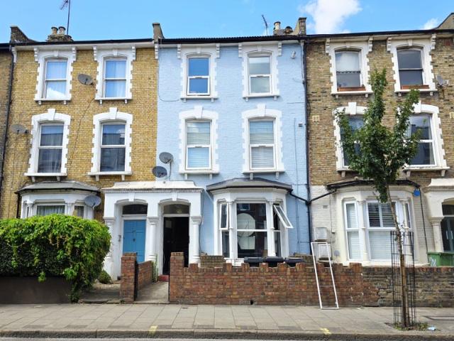 Apartment for rent in South Hackney, Greater London