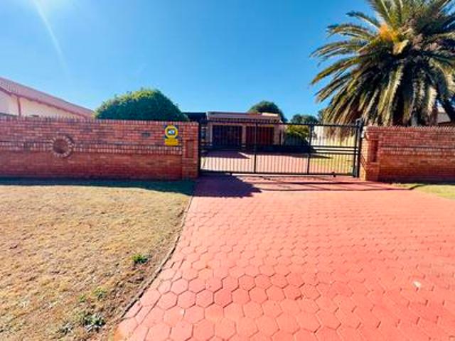 House for sale in Nooitgedacht, Gauteng