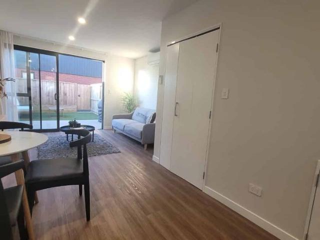 Townhouse for rent in Panmure