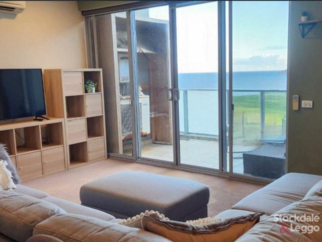 Apartment for rent in San Remo, Victoria