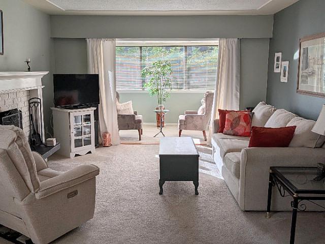 Condo for rent in Victoria