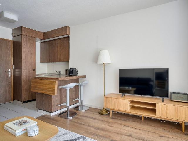 Apartment mieten in Einigen, Zürich