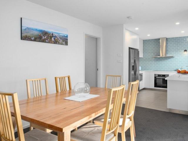 Townhouse for rent in Sandy Bay, Hobart