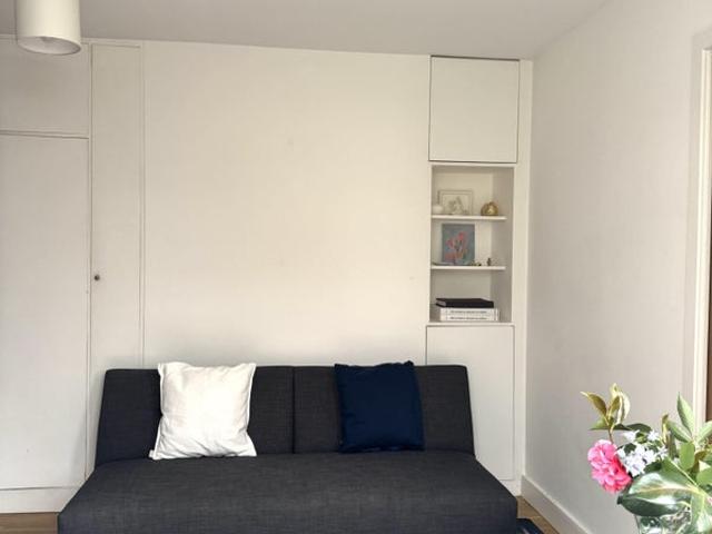 Apartment for rent in Maitland Park, Greater London