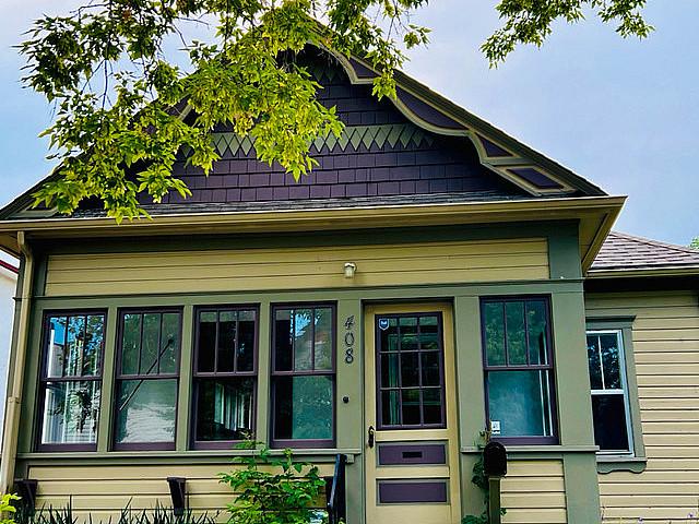 House for sale in East St. Paul, Manitoba