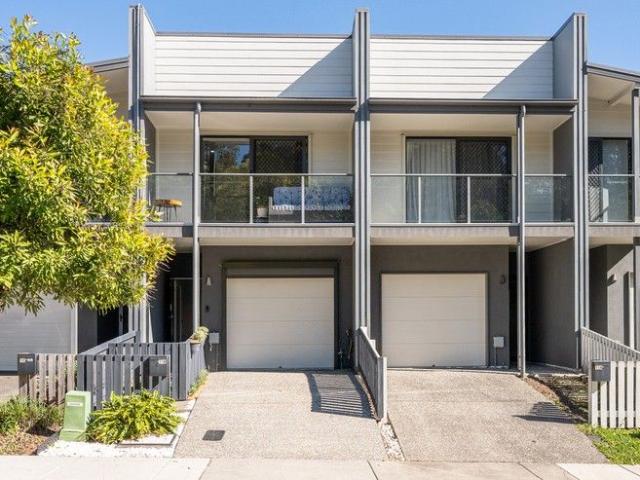House for sale in Fitzgibbon