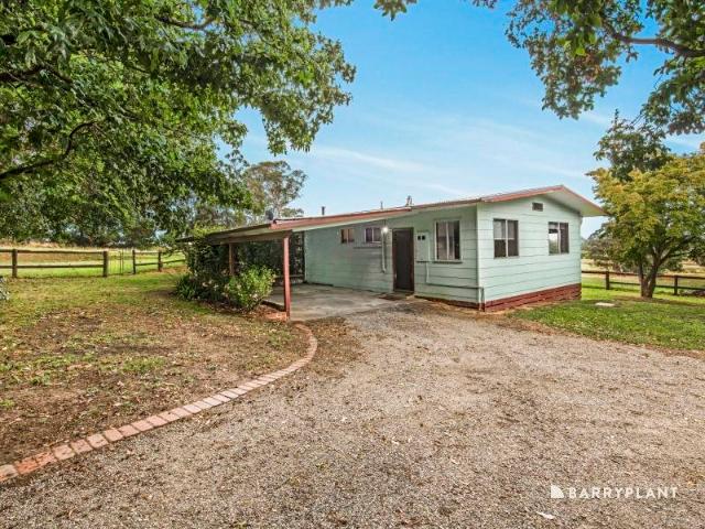 House for rent in Drouin, Victoria