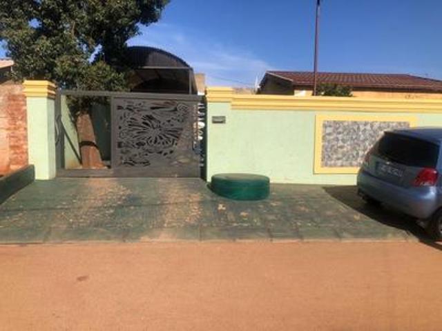 House for sale in Soweto, Gauteng