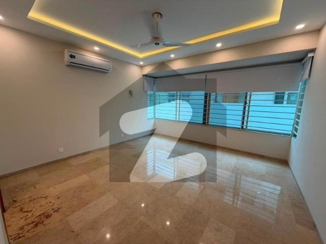 House for sale in جی-7, اسلام آباد