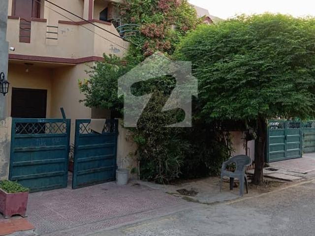 House for sale in لاہور, لاہور ڈویژن