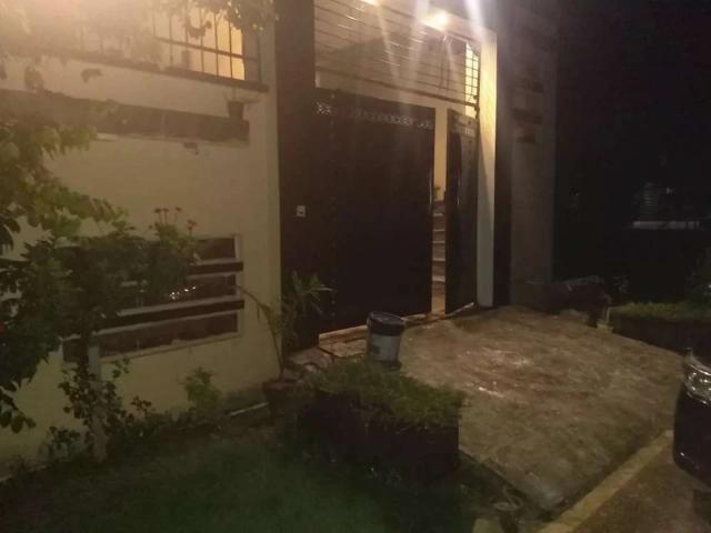House for sale in Faisalabad, Islamabad Capital Territory