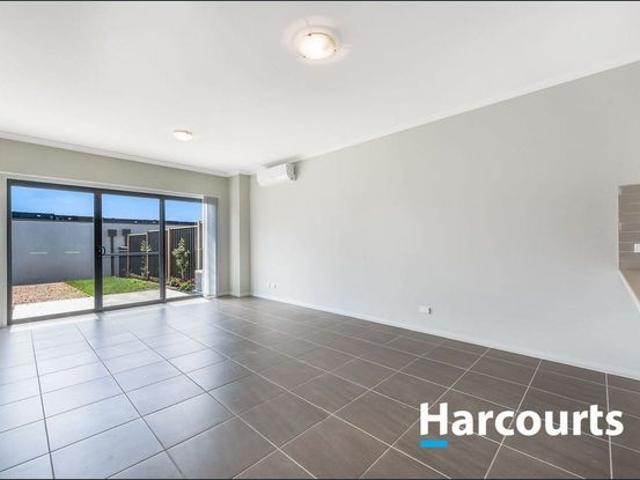 Townhouse for rent in Camerons Creek, Victoria
