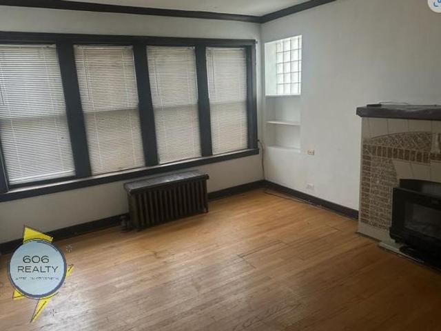 Apartment for rent in Berwyn, Illinois