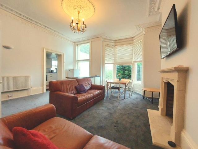 Room for rent in South Cliff, Scarborough