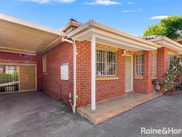Townhouse for sale in Sydney, New South Wales