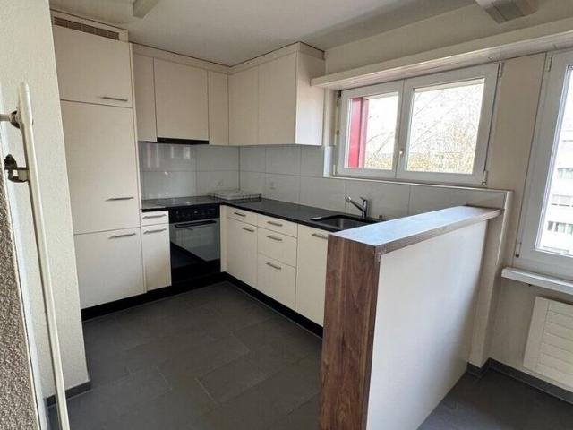 Apartment mieten in Oberglatt, Zürich