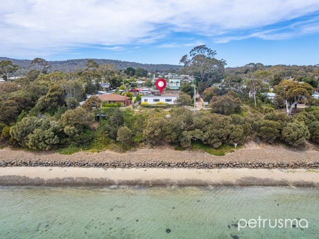 House for rent in Dodges Ferry, Tasmania