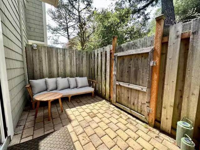 Condo for rent in California