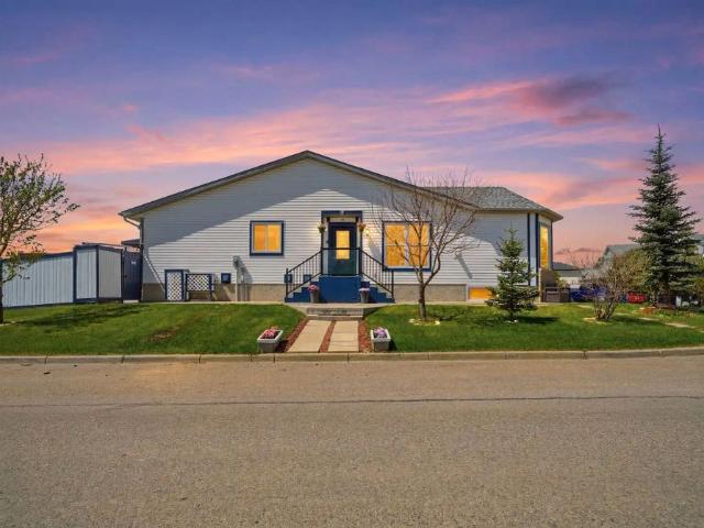 Apartment for rent in Crossfield Mobile Estates, Town of Crossfield