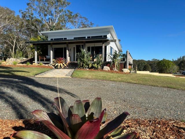 House for sale in Charlotte Bay, New South Wales