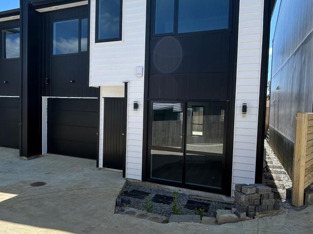 House for rent in Somerville, Howick