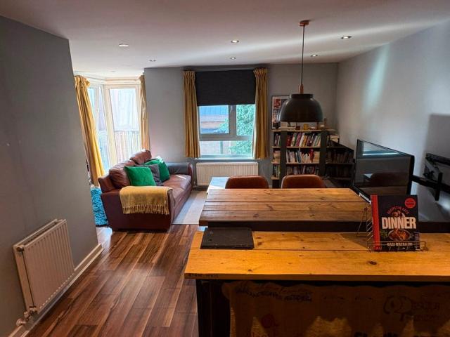 Apartment for rent in Holloway, Greater London