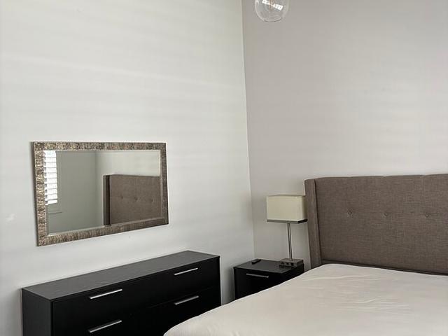 Room for rent in Malibu, California