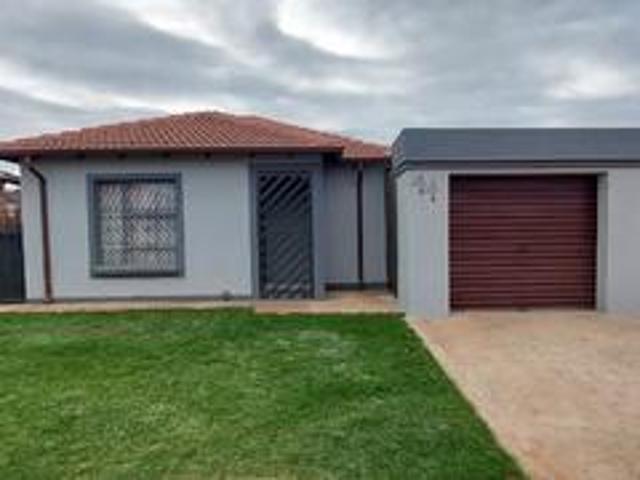 House for sale in Akasia, Gauteng