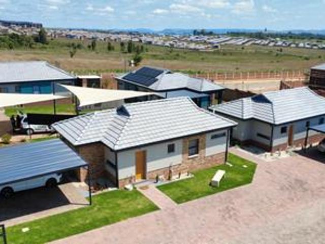 Townhouse for sale in Nooitgedacht, Gauteng