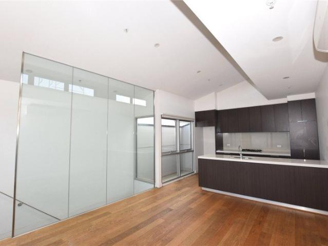 Apartment for rent in West Melbourne, Melbourne