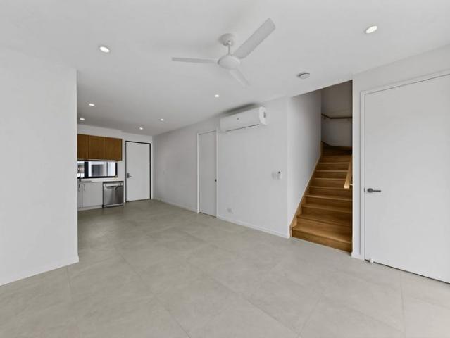 Apartment for rent in Kings Creek, Queensland