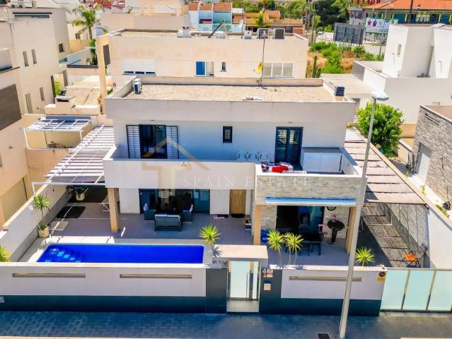 Casa en alquiler en Mil Palmeras, el Baix Segura / La Vega Baja