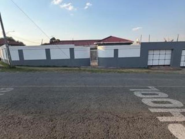 House for sale in Vosloorus, Gauteng