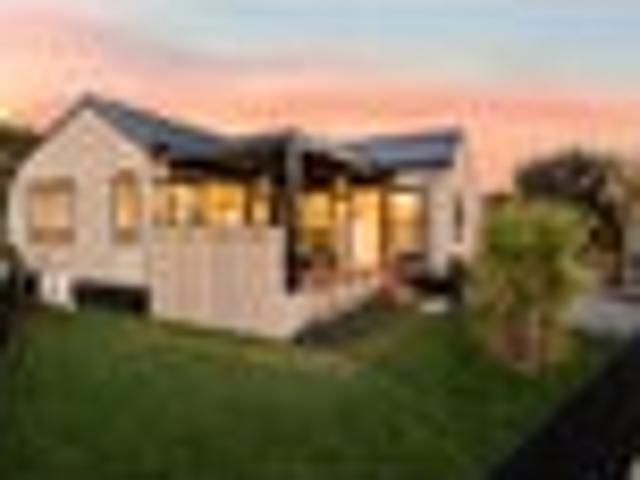 House for sale in Westmere