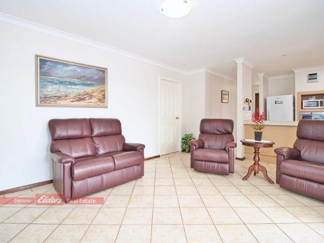 House for rent in Waikiki, Western Australia