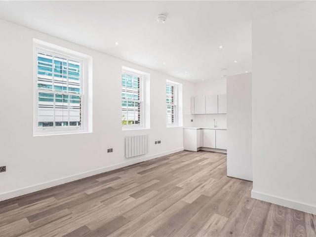 Apartment for rent in London Borough of Hackney, Greater London