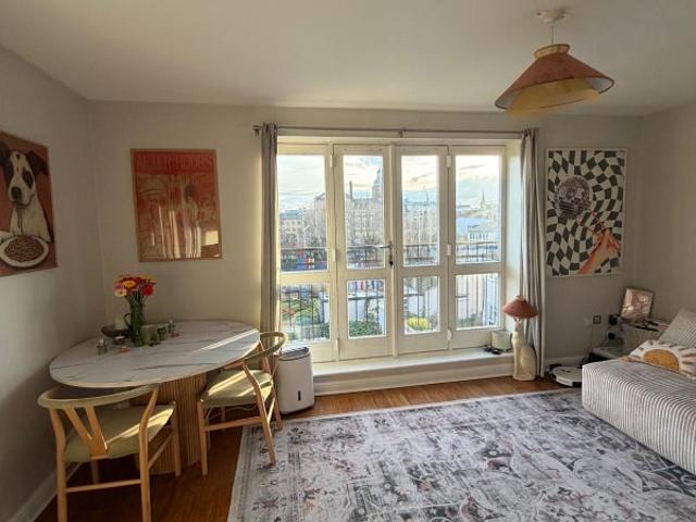 Apartment for rent in Barnsbury, Greater London