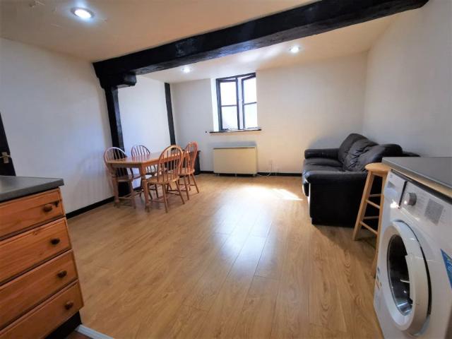 Apartment for rent in Ropewalks, Calderstones