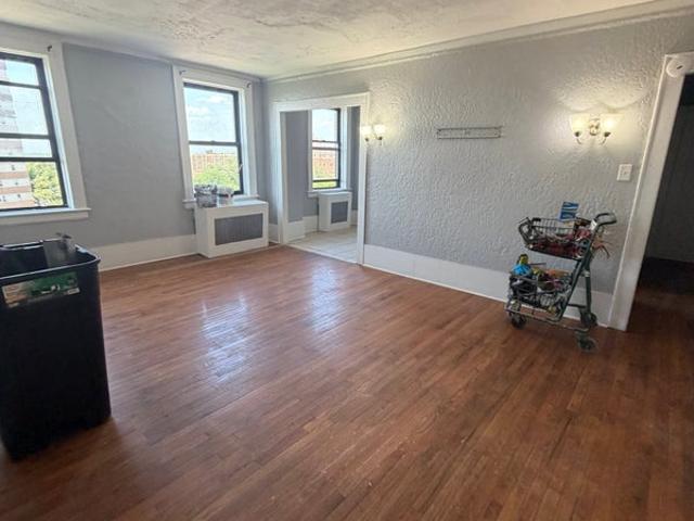 Room for rent in East Orange, New Jersey
