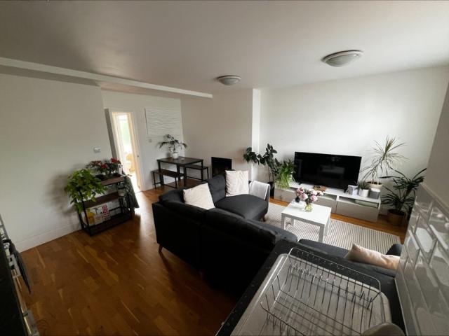Apartment for rent in London Borough of Merton, South Wimbledon